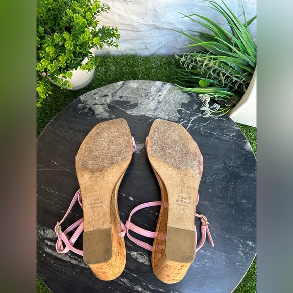 Stuart Weitzman Oasis 50 Wedge Color: Blossom
Sandal (Women)size 8 gently worn - Picture 15 of 16